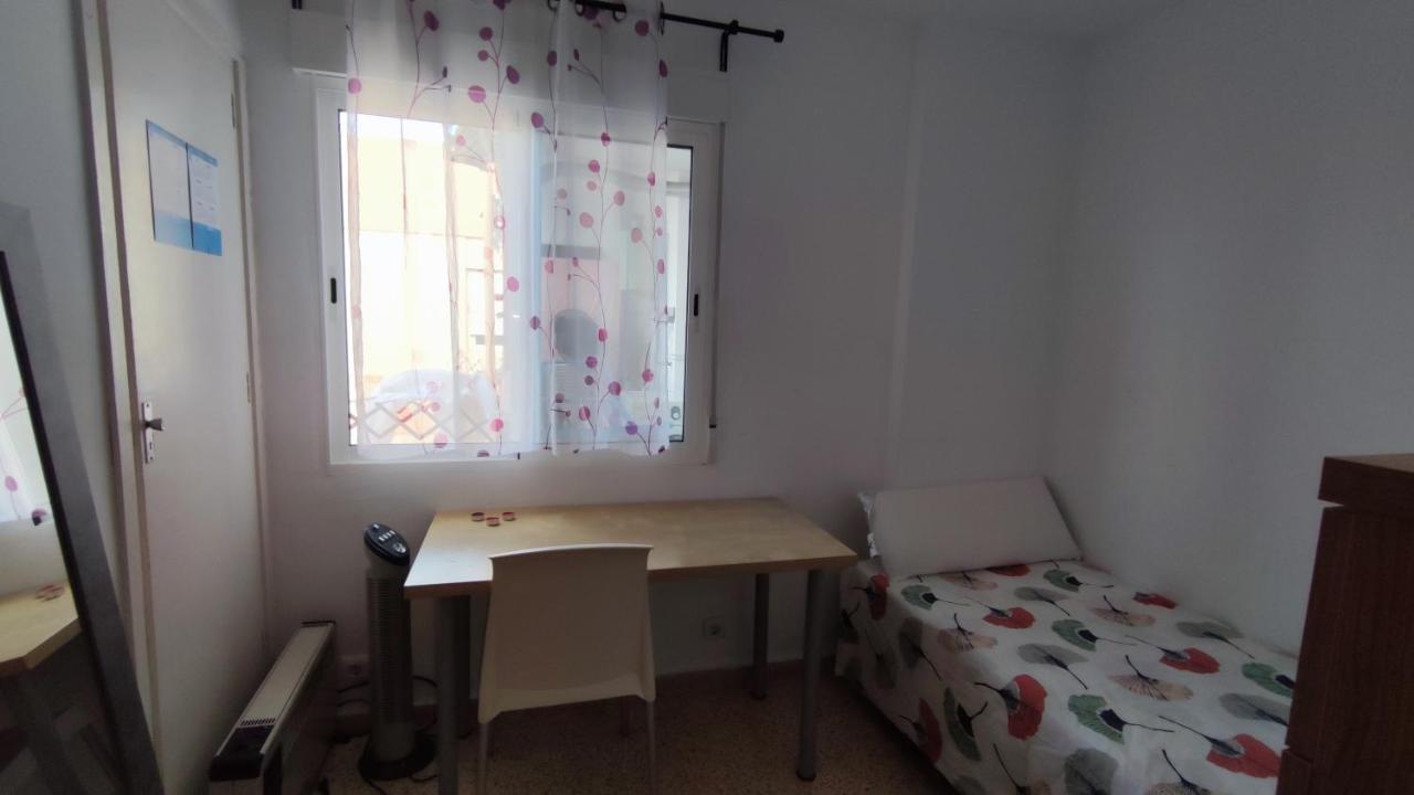 Habitaciones En Alquiler En Piso Compartido Валенсія Номер фото